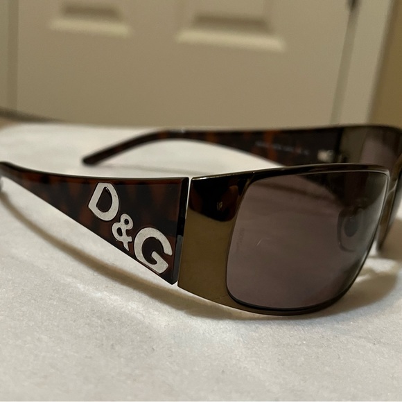 Dolce & Gabbana Vintage Sunglasses - Picture 11 of 15